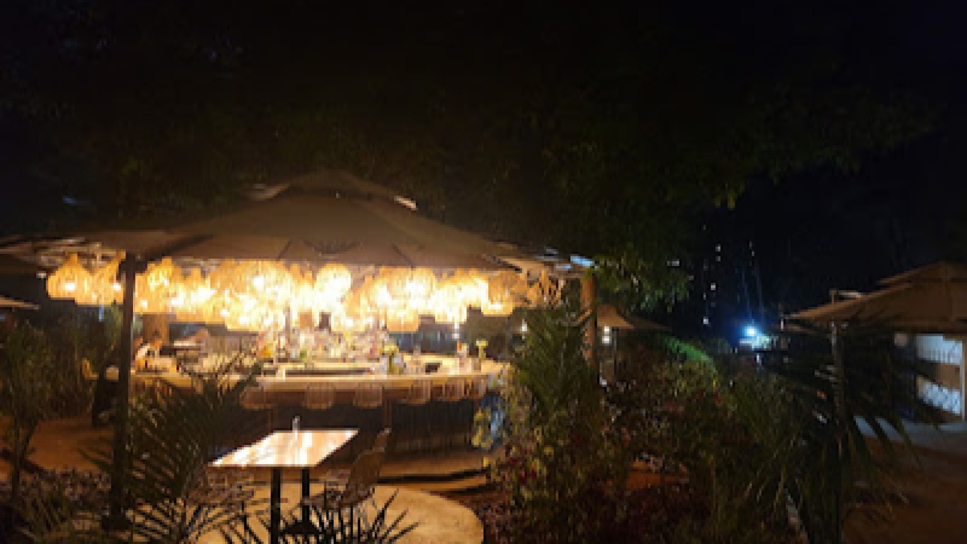 Samaki Samaki Seafood and Jazz — image 2