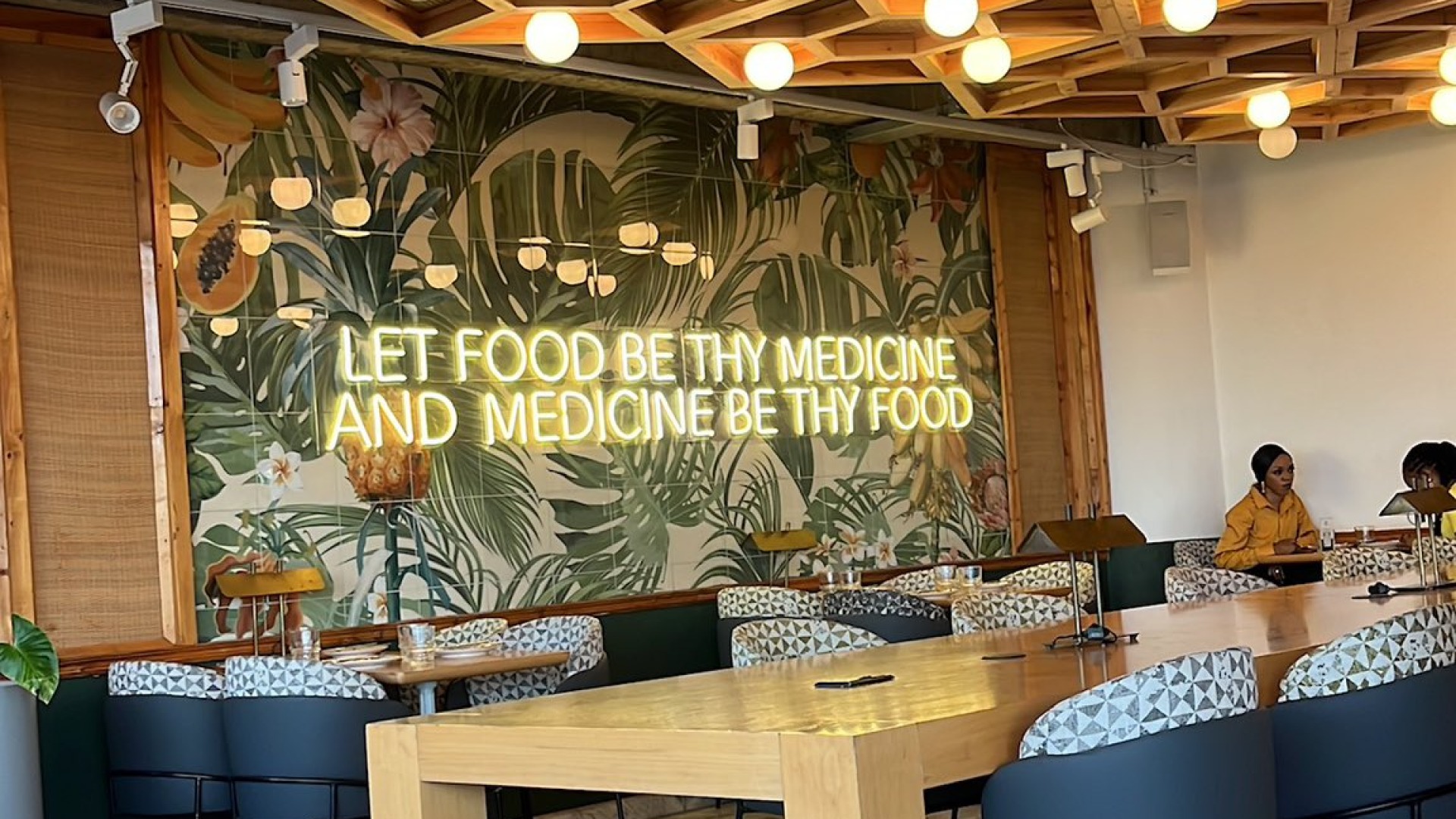 Botanica - Kitchen and Gin Bar — image 3