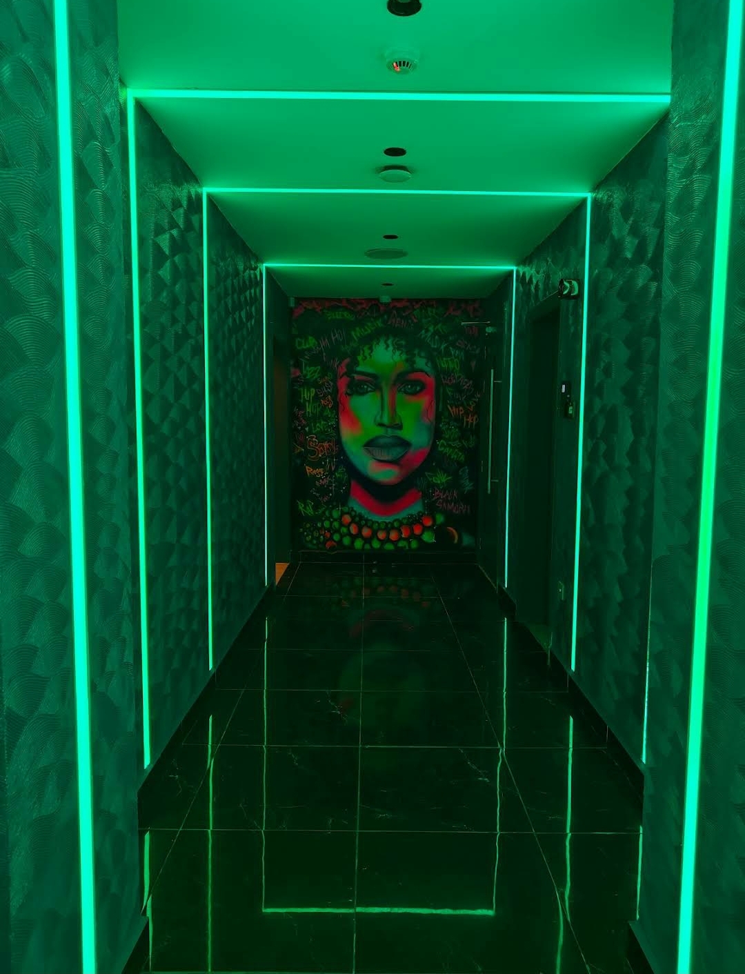 Black Samurai Lounge — image 1