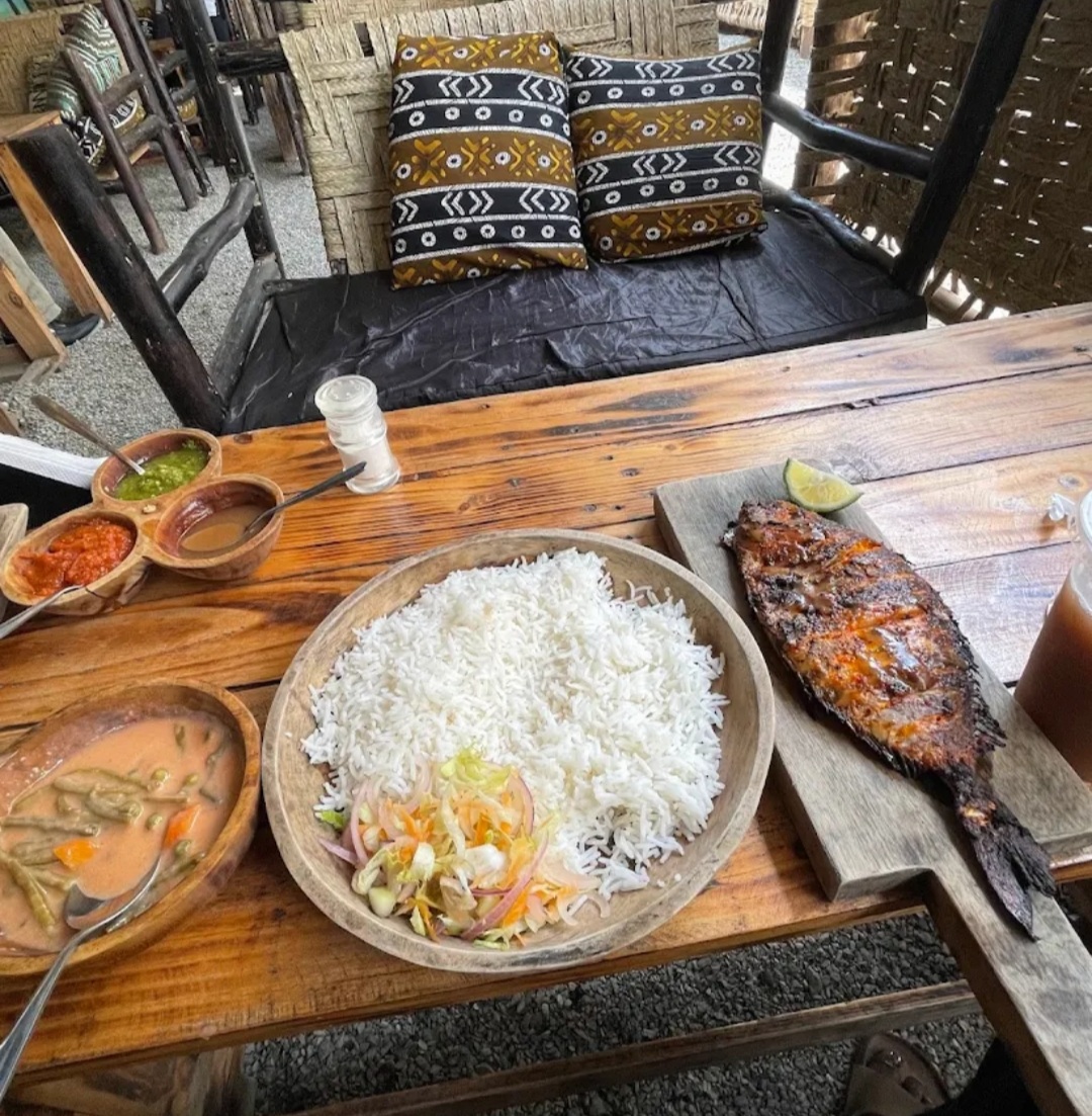 Mondo Grill and Seafood Restaurant  — image 6