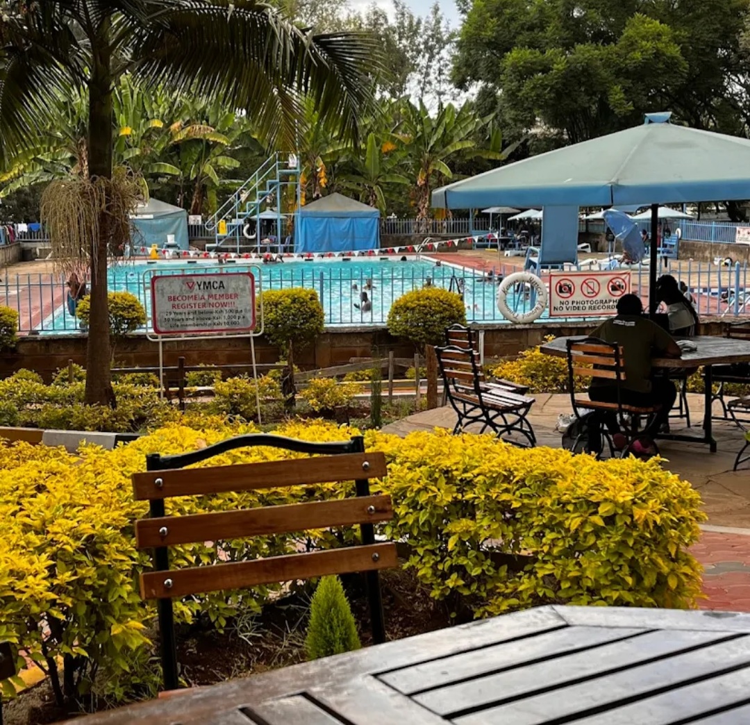 YMCA Swimming Pool — image 3