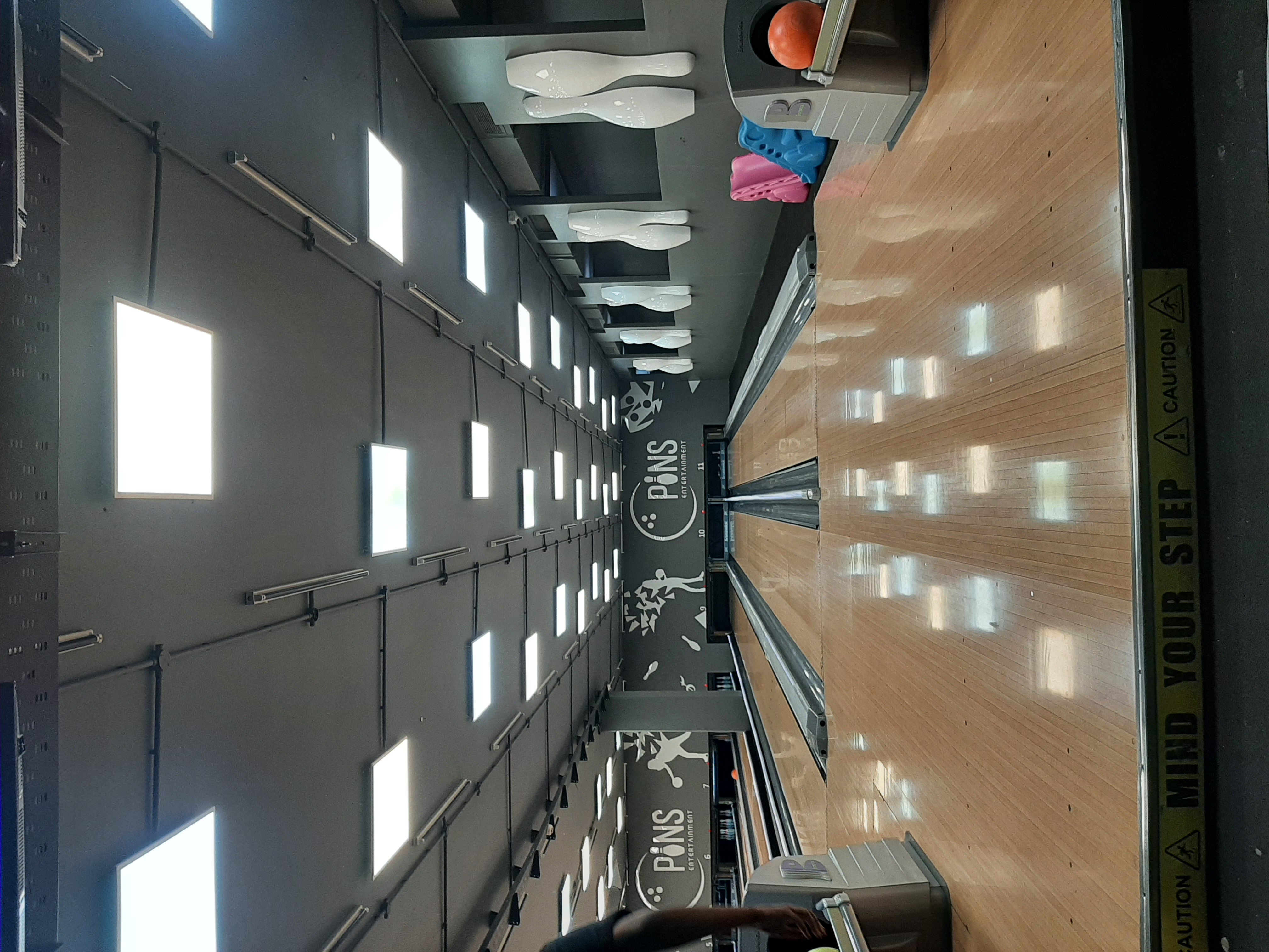 Pins Entertainment — image 2